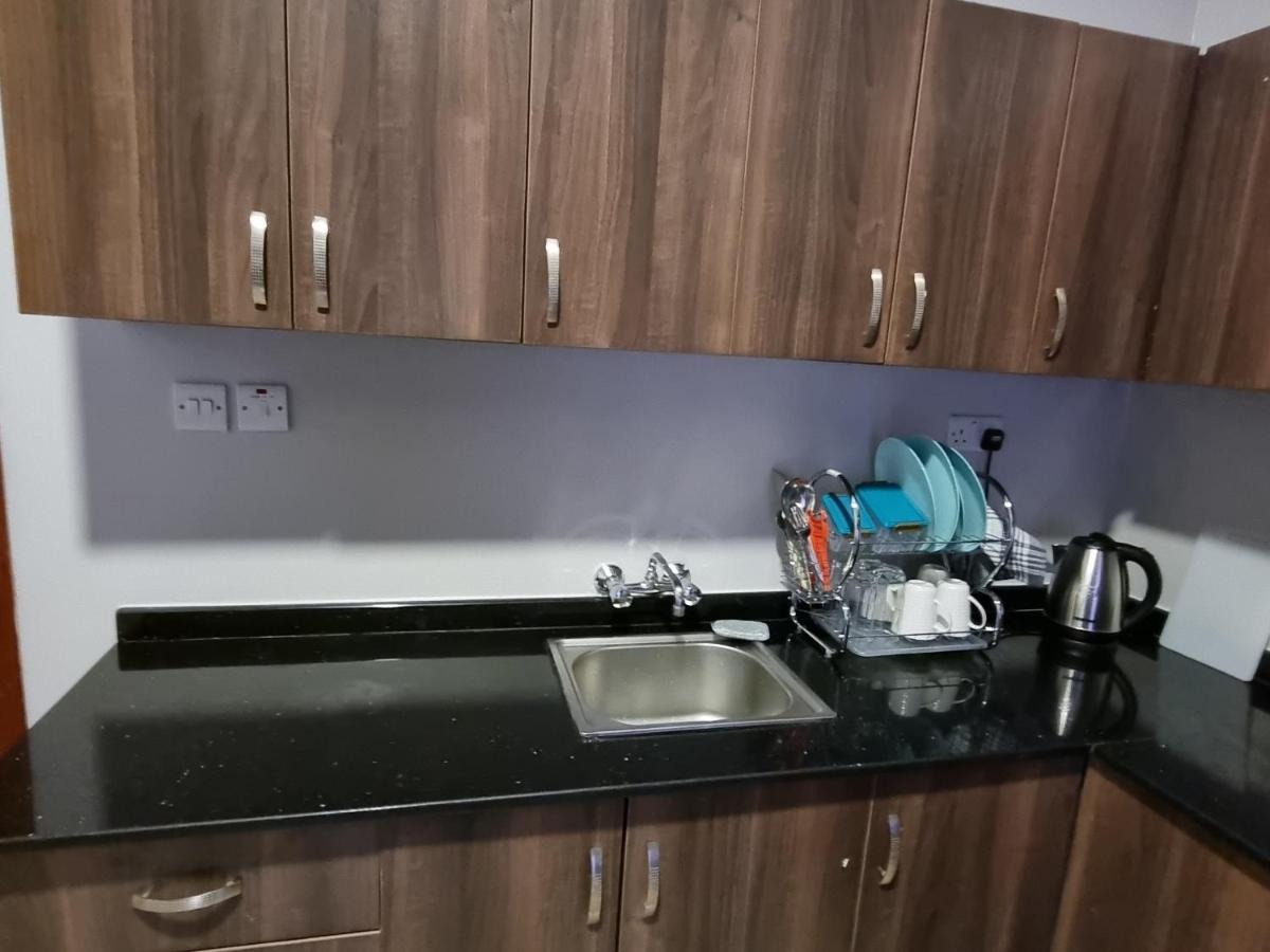 Eika Suites At Acacia Kampala Dış mekan fotoğraf